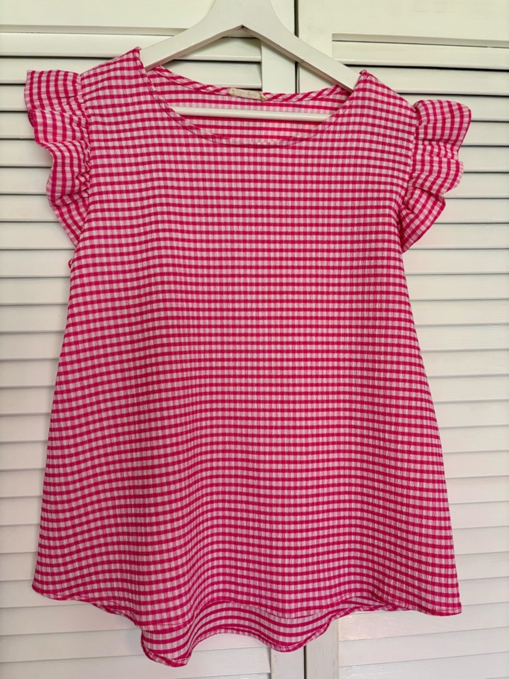Les Amis Pink Gingham Flutter Sleeve Top